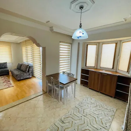 アパート Pleasant And Central Flat With Jacuzzi And Private Pool In フェティエ